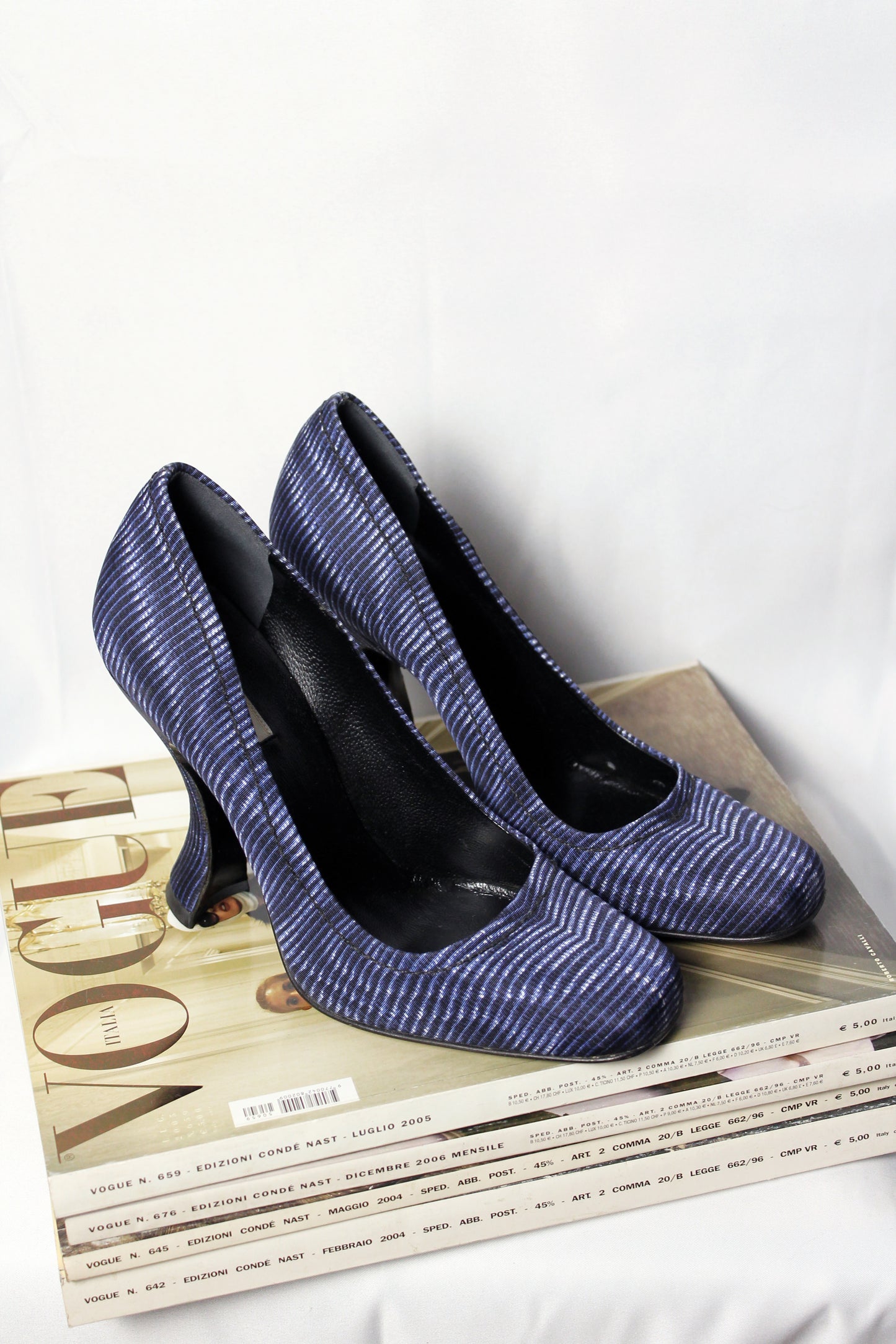PRADA VINTAGE PUMP F/W 2004