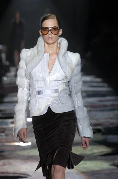 GUCCI GONNA A TUBINO TOM FORD F/W 2004