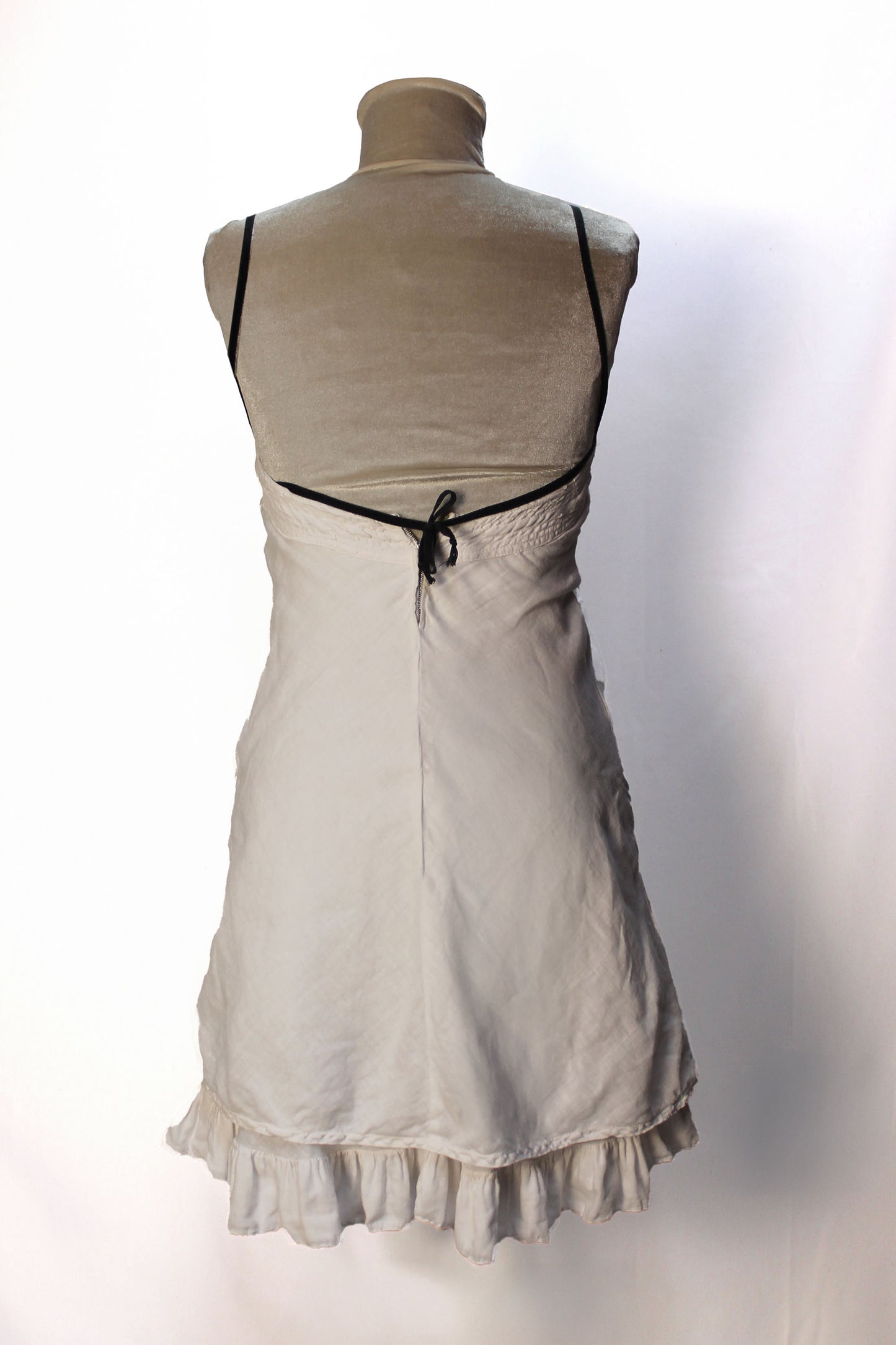 MIU MIU SPRING 2005 ARCHIVE WHITE COTTON DRESS WITH JACQUARD PATCH