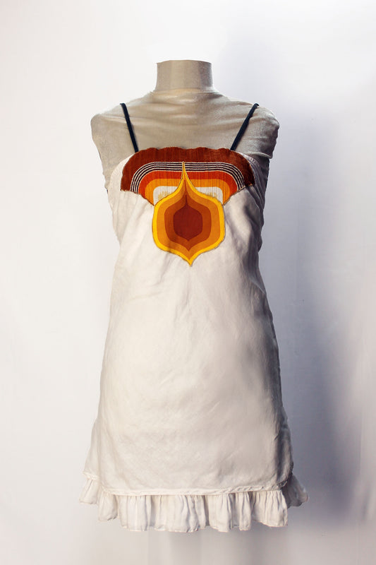 MIU MIU SPRING 2005 ARCHIVE WHITE COTTON DRESS WITH JACQUARD PATCH